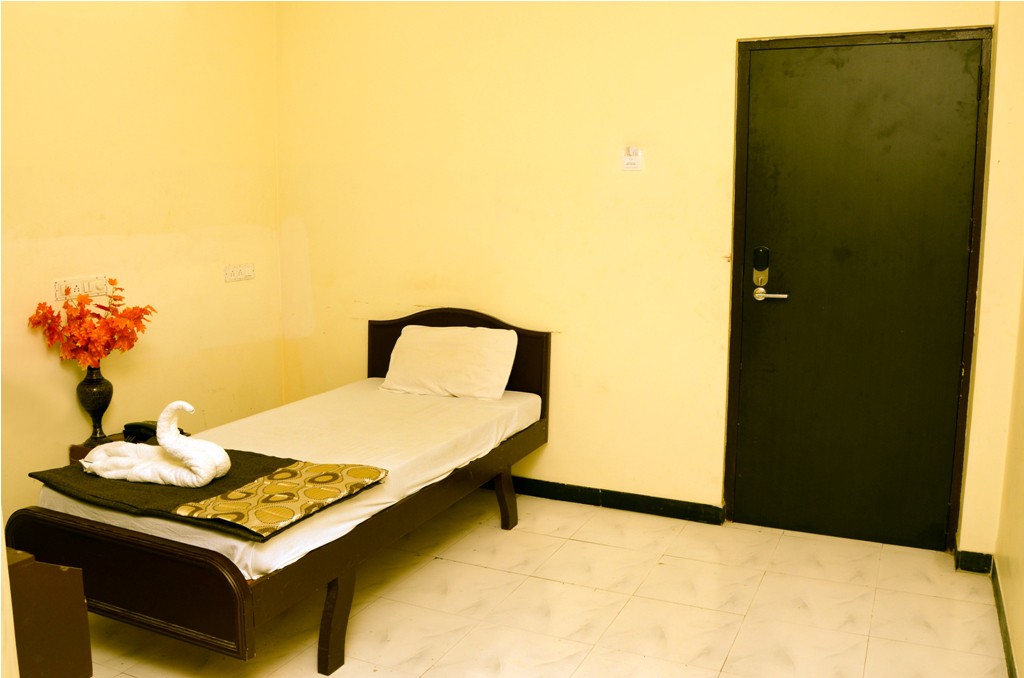 Single Non-AC room