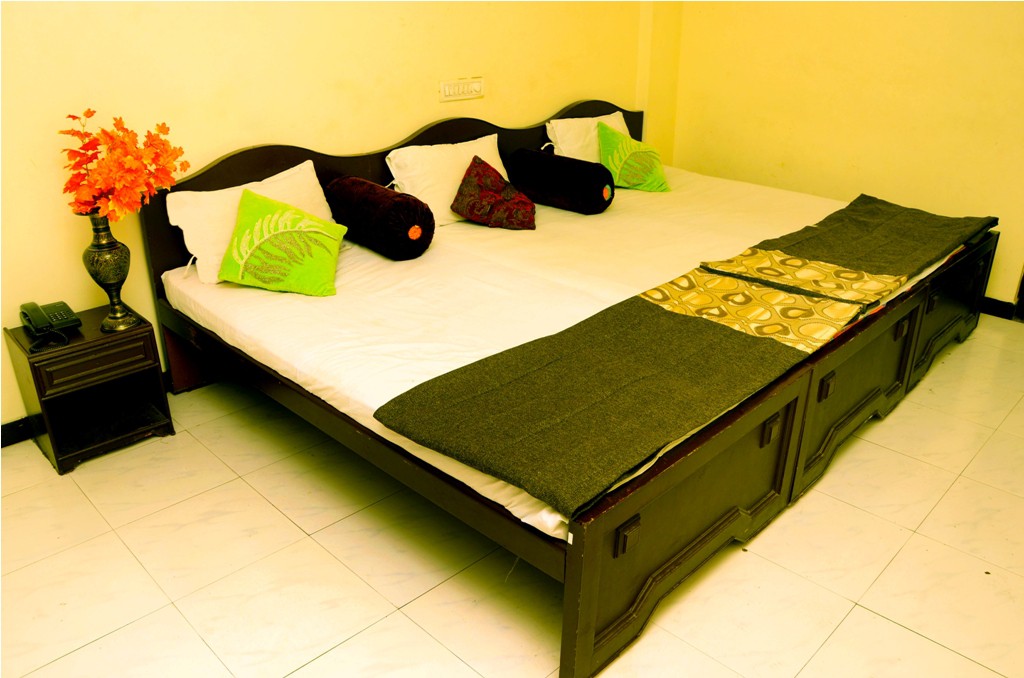 Triple Non-AC room